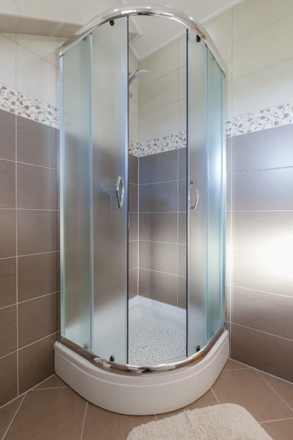 Apartment Ivan & Iva Gornji Vaganac Ngoại thất bức ảnh