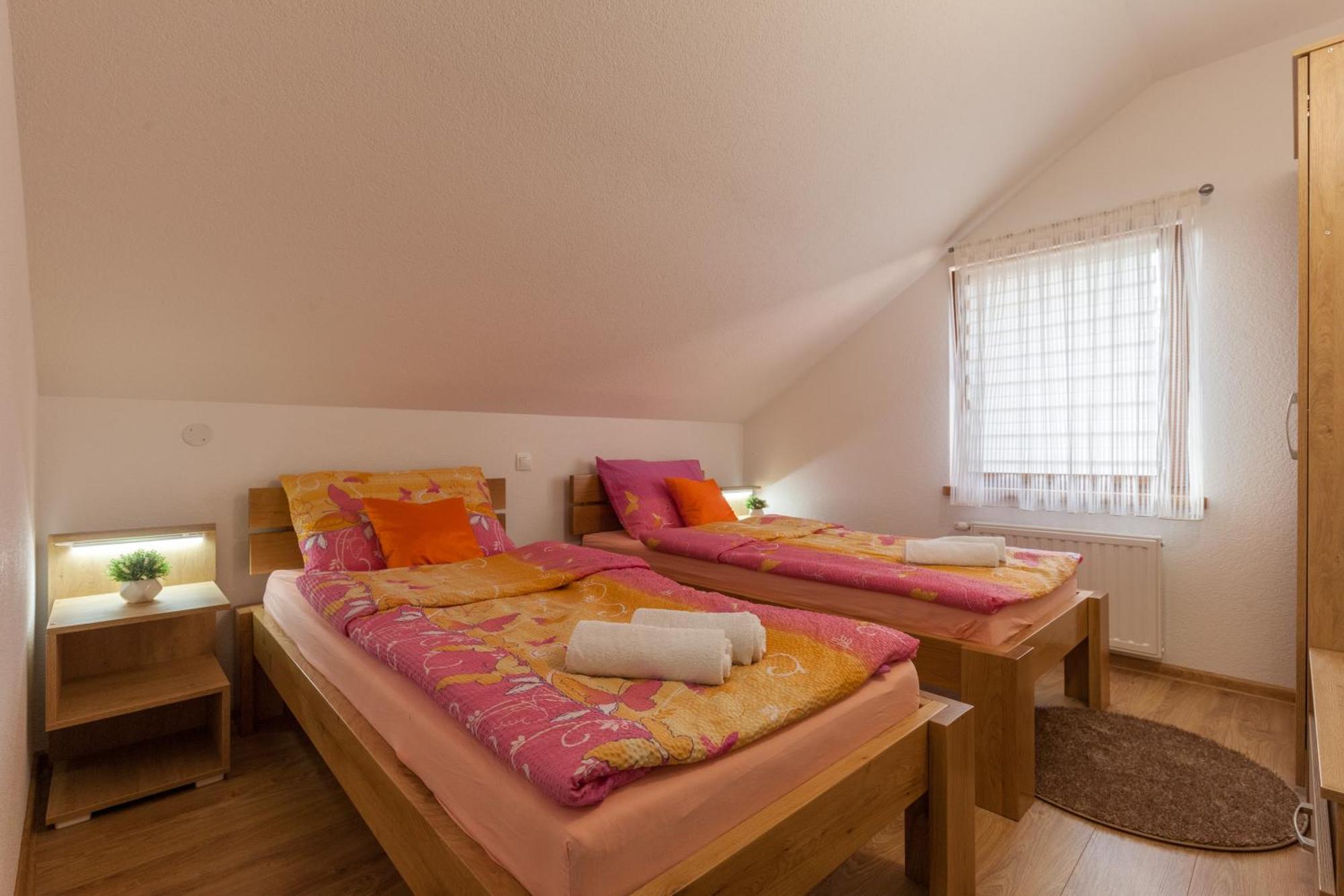 Apartment Ivan & Iva Gornji Vaganac Ngoại thất bức ảnh