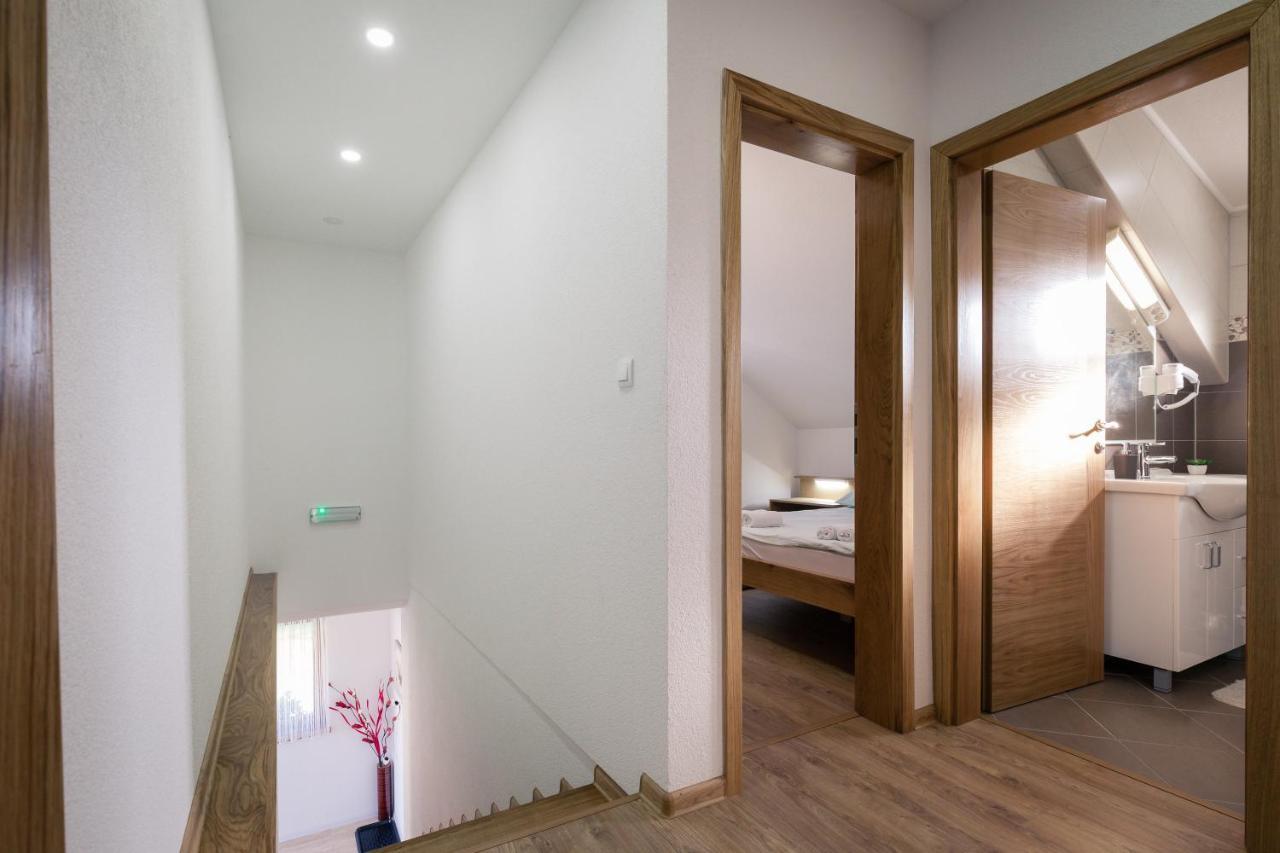 Apartment Ivan & Iva Gornji Vaganac Ngoại thất bức ảnh